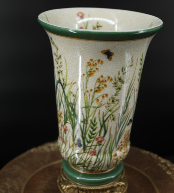 Porcelana vaze antīkā stilā